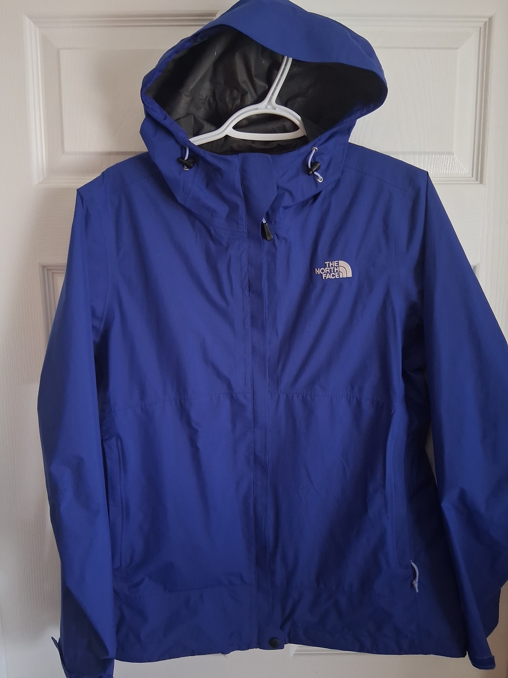 The North Face Women's Royal Blue Hooded RAIN JACKET - LARGE